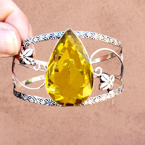 New Citrine 925 Silver Cuff Bracelet. - Picture 10 of 10